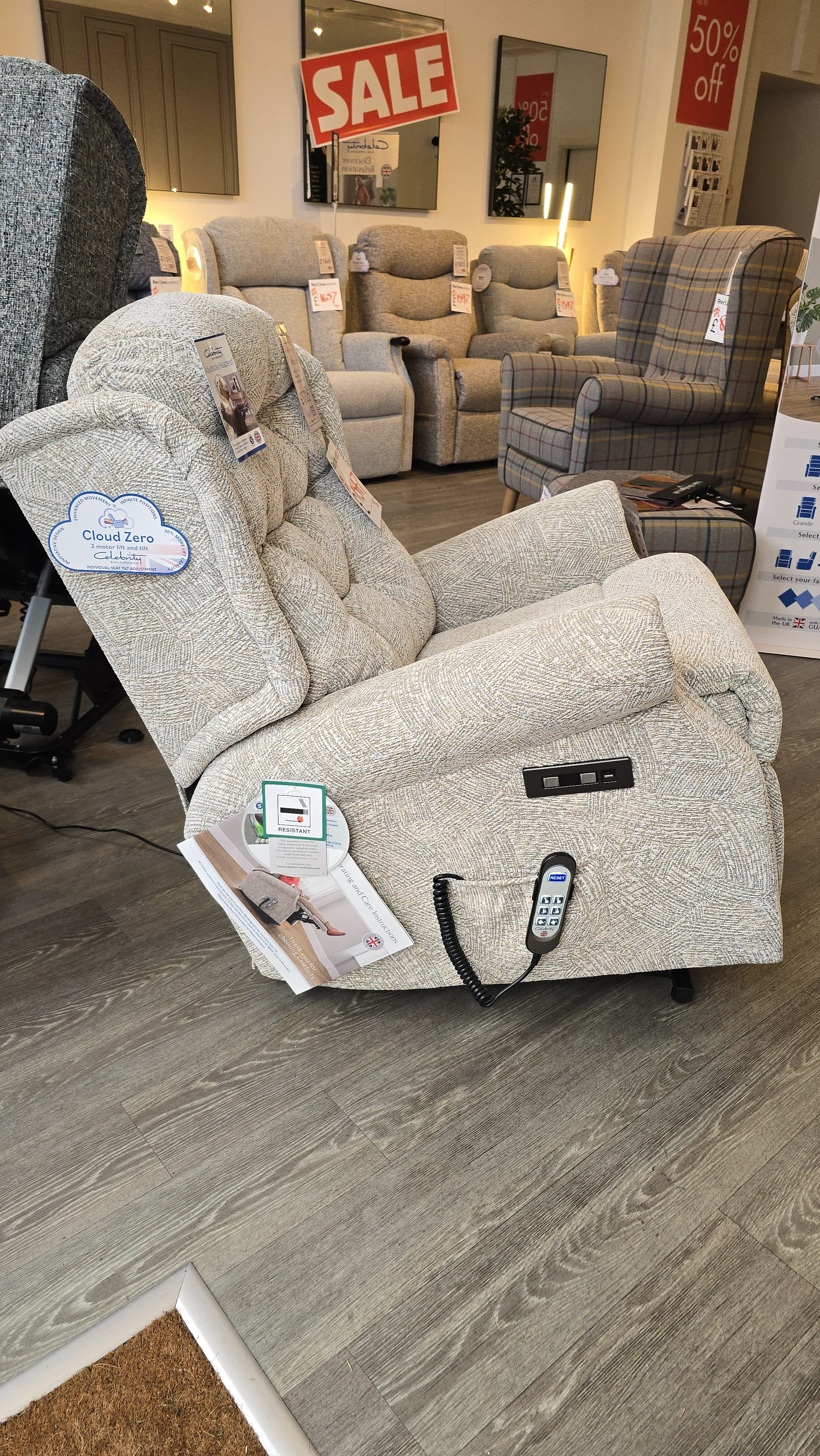 Celebrity Woburn Standard Cloud Zero Riser Recliner with Electric Headrest & Lumbar