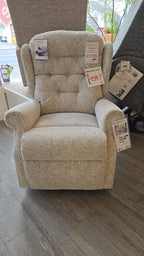 Celebrity Woburn Standard Cloud Zero Riser Recliner with Electric Headrest & Lumbar