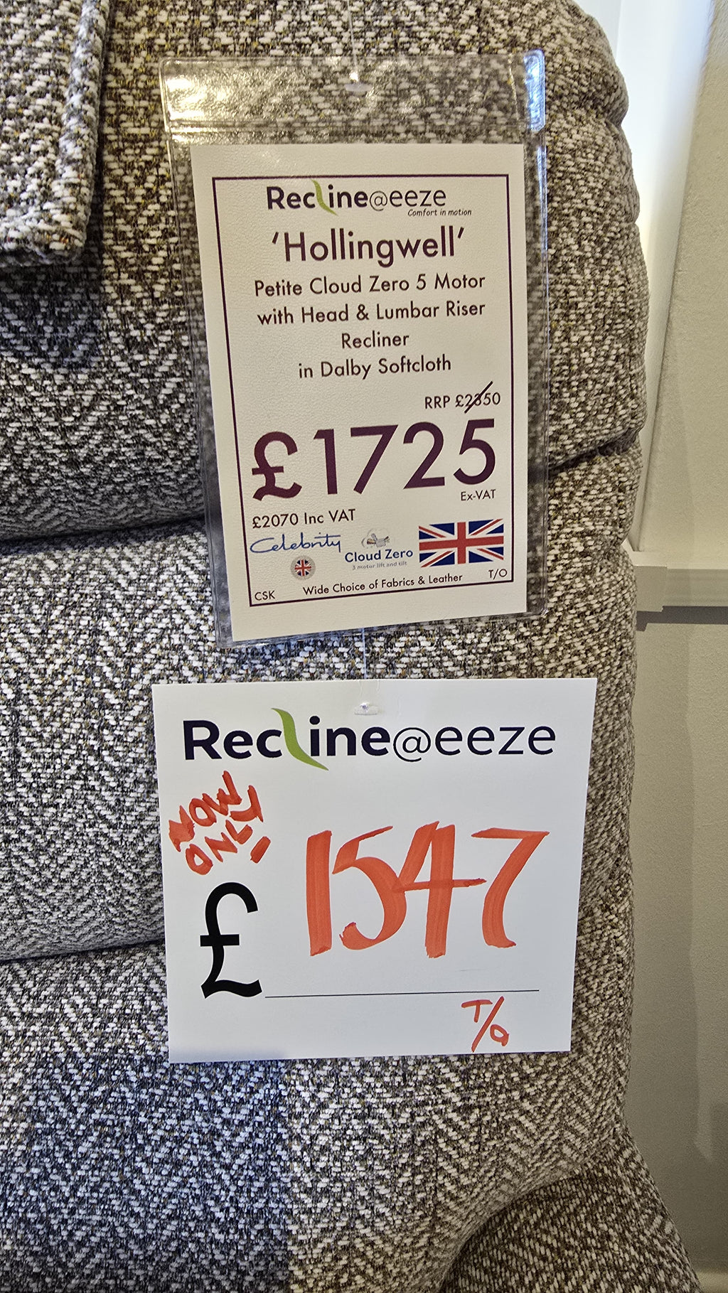 Celebrity Hollingwell Petite Cloud Zero 5 Motor with Head and Lumbar Riser Recliner in Dalby Softcloth