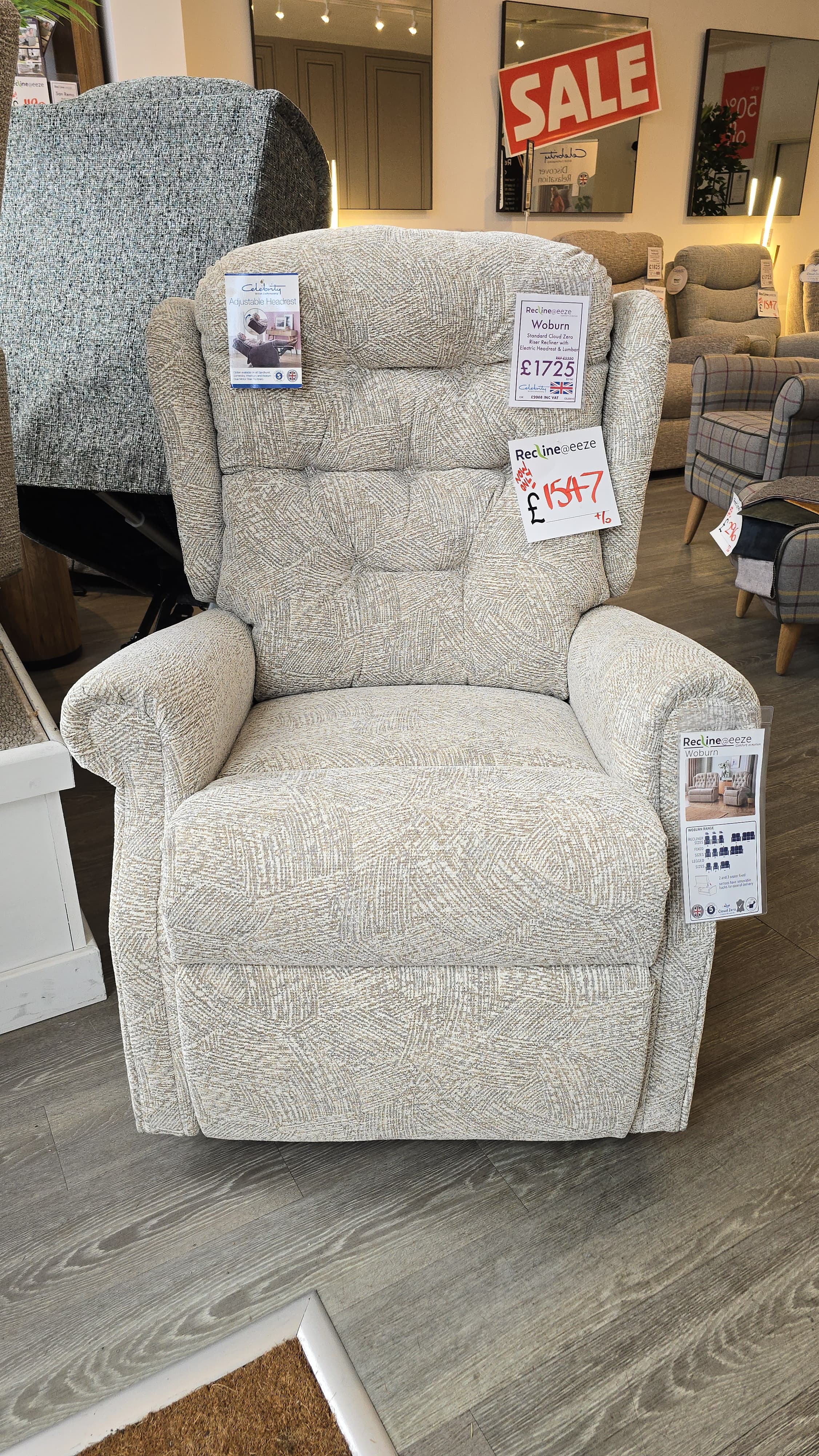 Celebrity Woburn Standard Cloud Zero Riser Recliner with Electric Headrest & Lumbar