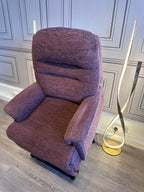 Sherborne Baumont Petite EX LOAN Riser Recliner